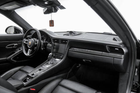 2017 Porsche 911 Carrera S