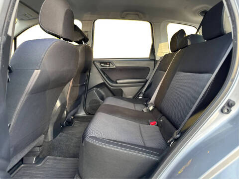 2017 Subaru Forester 2.5i