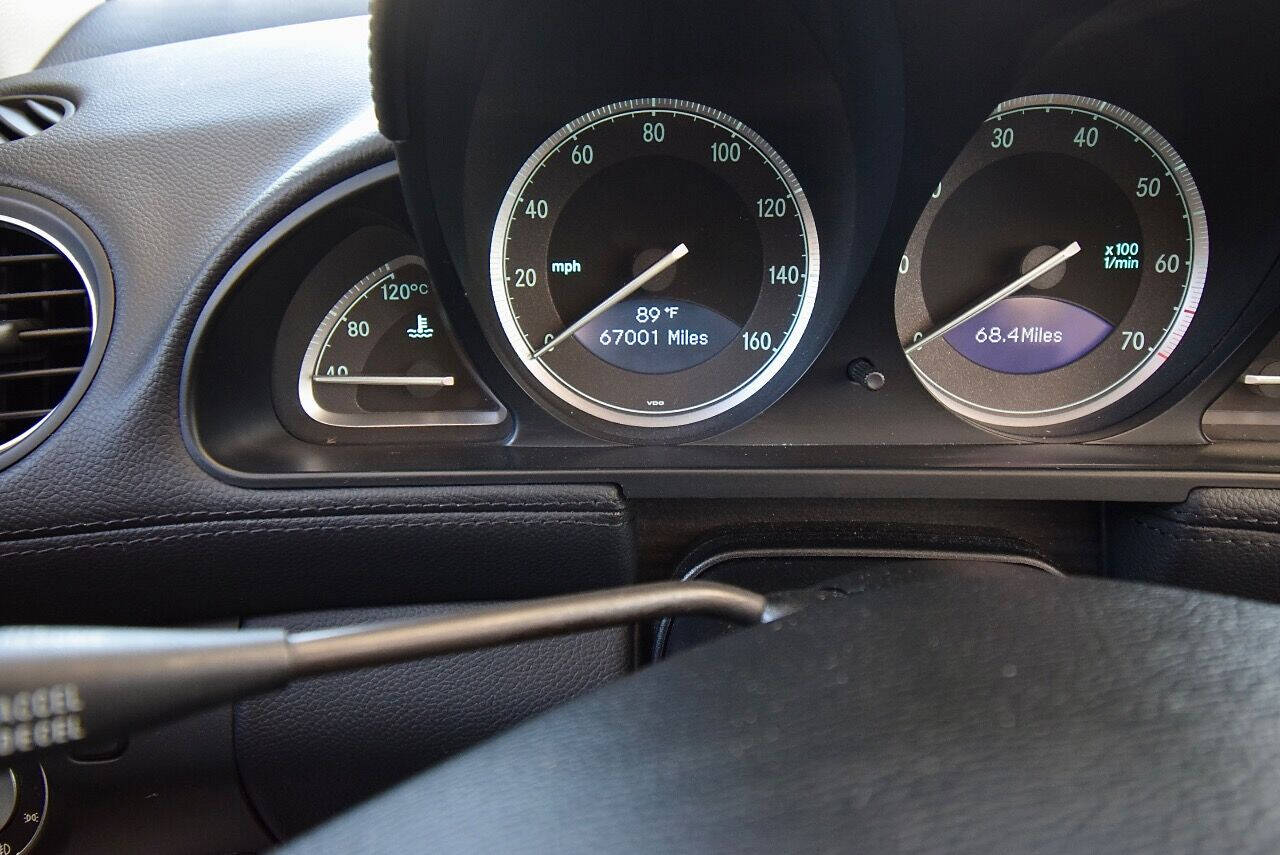 2008 Mercedes-Benz SL-Class 12