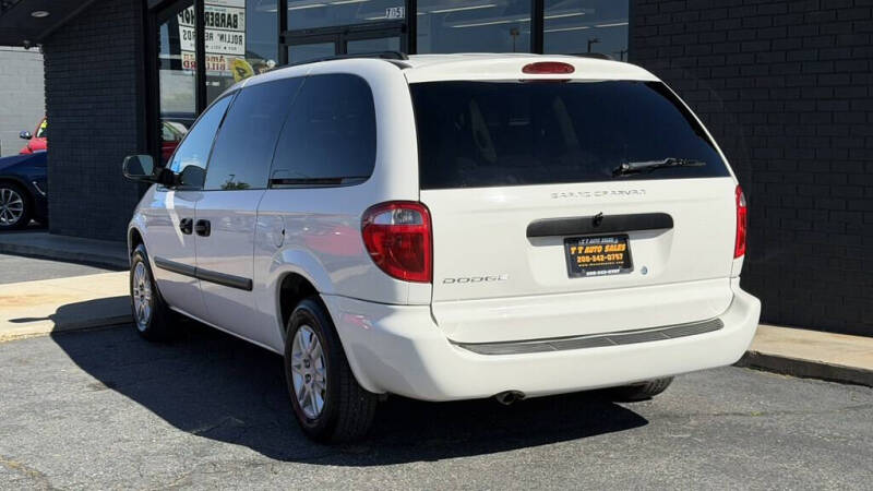 2006 Dodge Grand Caravan SE