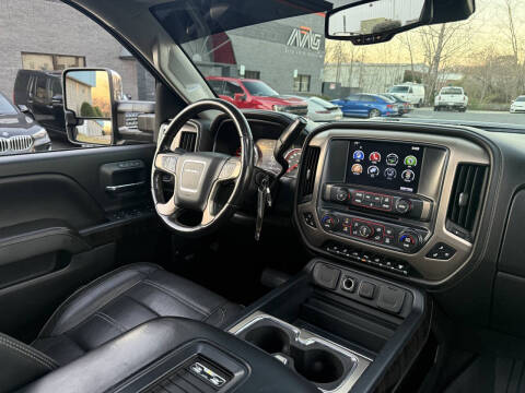 2016 GMC Sierra 2500HD Denali