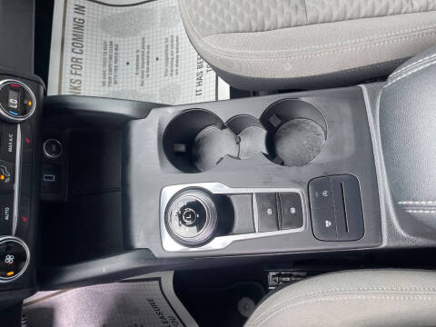 2020 Ford Escape SE