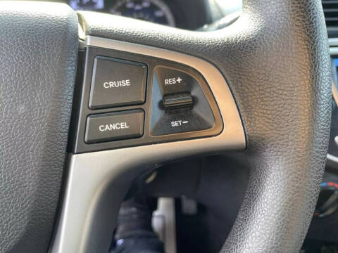 2017 Hyundai Accent SE