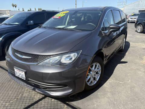 2018 Chrysler Pacifica Touring