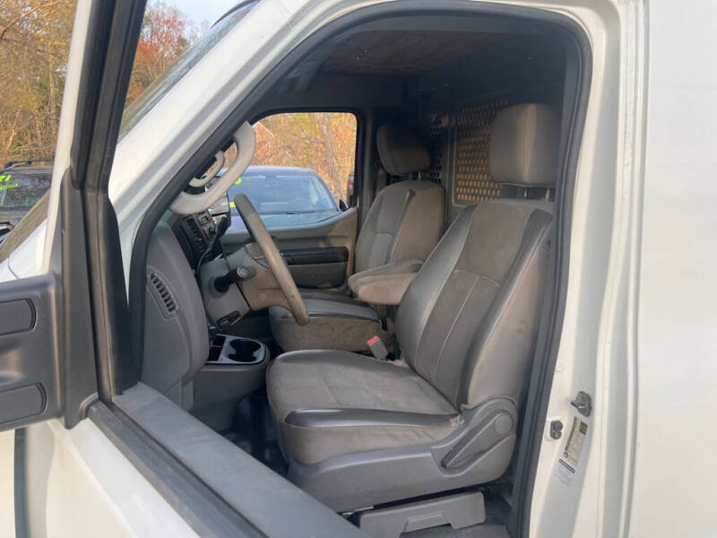 2015 Nissan NV