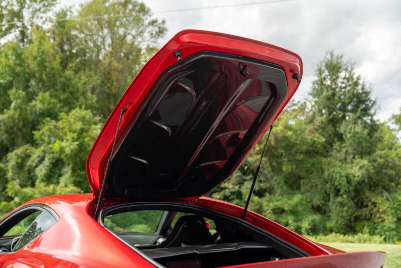 2023 Ferrari 812 Competizione