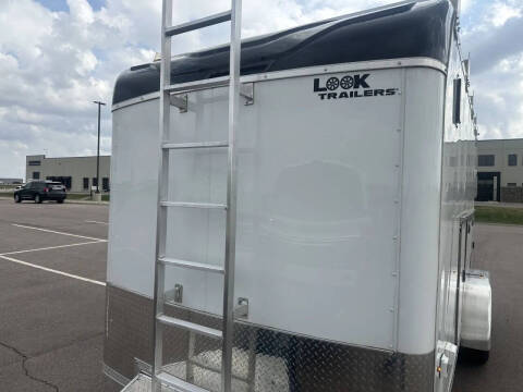 2026 Look LXT, CARGO
