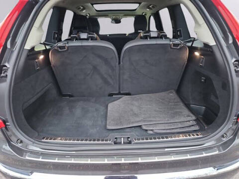 2024 Volvo XC90 B5 Plus Bright Theme