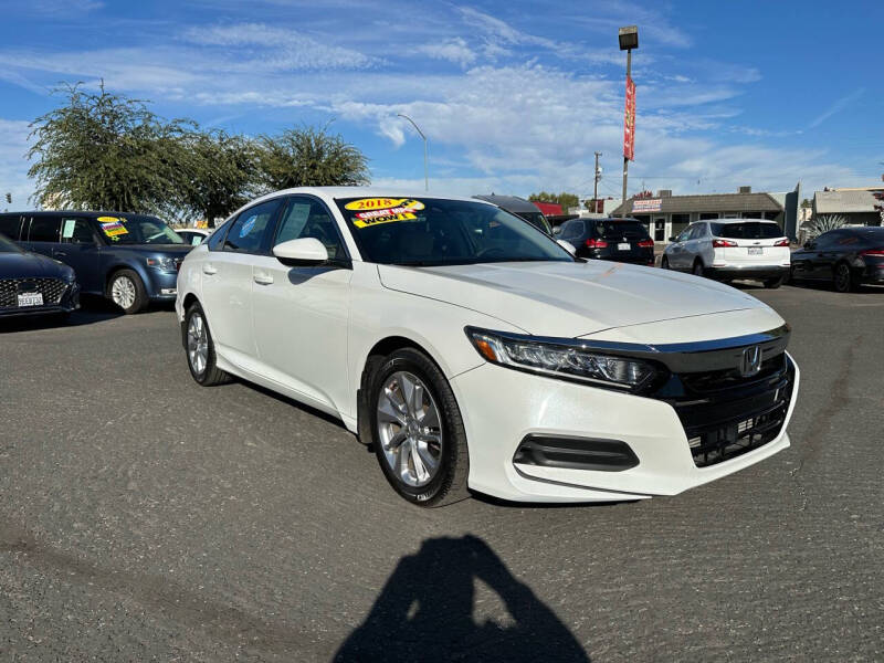 2018 Honda Accord LX photo 11