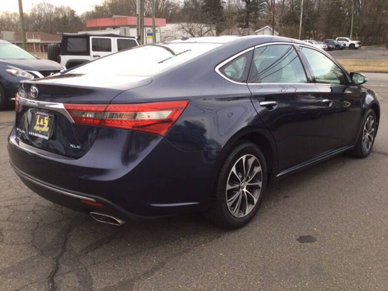 2017 Toyota Avalon