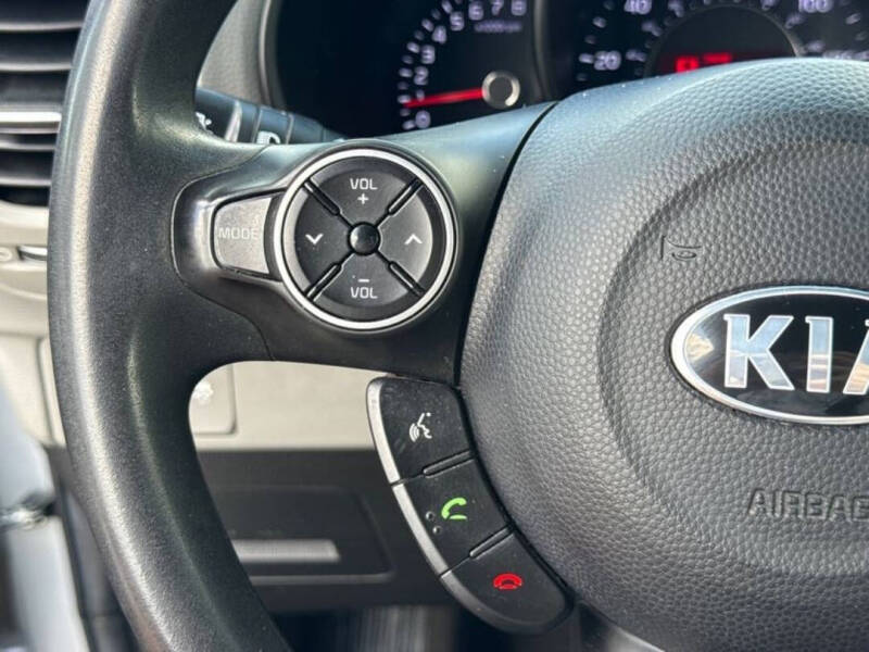 2015 Kia Soul +