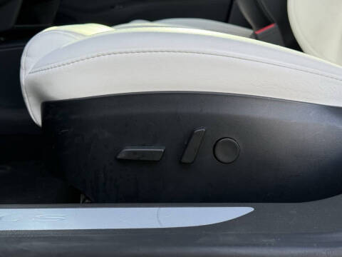 2020 Tesla Model S Long Range Plus