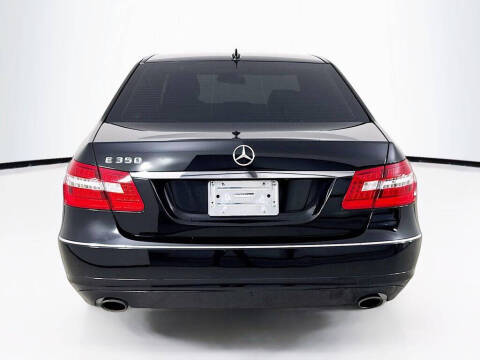2010 Mercedes-Benz E-Class