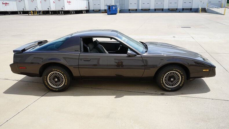 1984 Pontiac Firebird SE