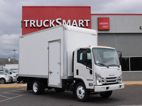 2024 Isuzu NRR for sale at Trucksmart Isuzu in Morrisville PA
