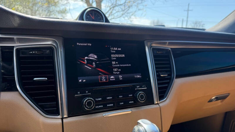 2018 Porsche Macan