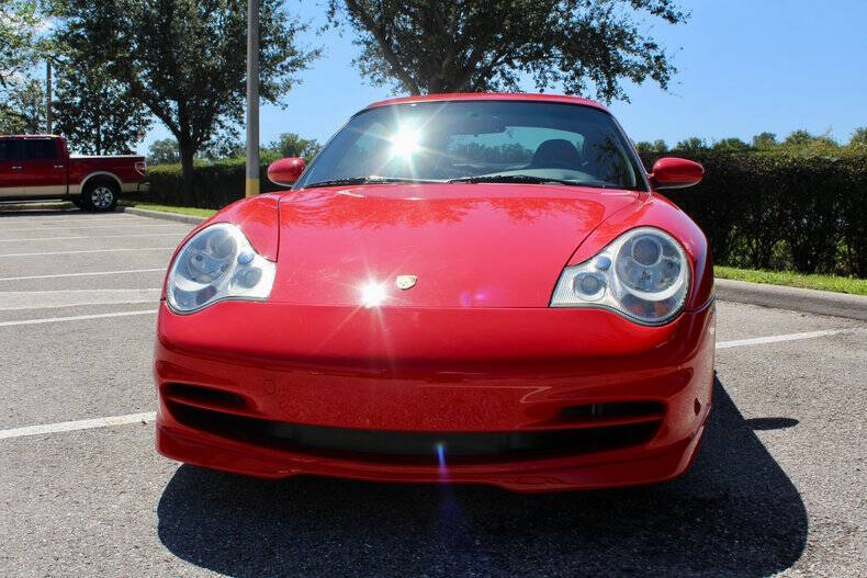 2003 Porsche 911 Carrera