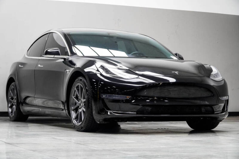 2020 Tesla Model 3 Long Range