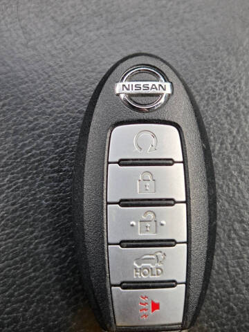 2018 Nissan Pathfinder SL