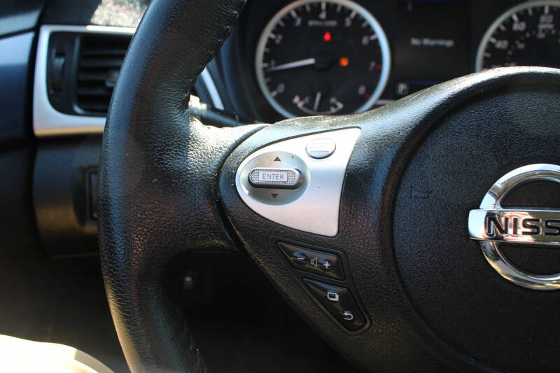 2019 Nissan Sentra SR