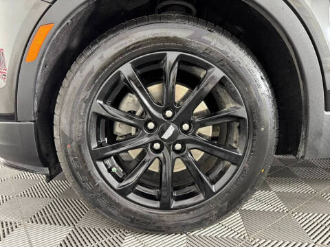 2023 Cadillac XT4 Luxury