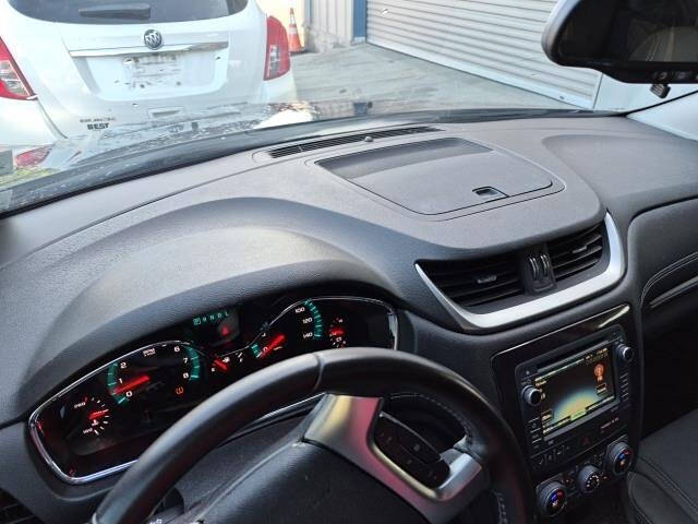2017 Chevrolet Traverse LT