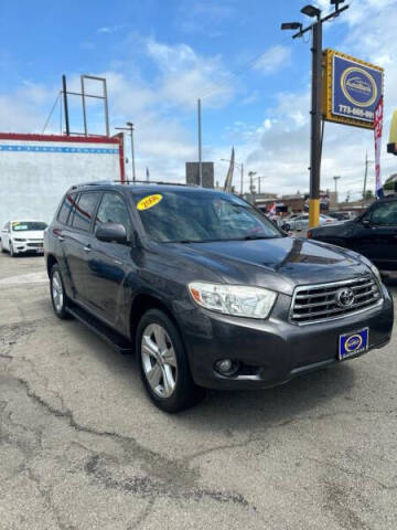 2008 Toyota Highlander for sale at AutoBank in Chicago IL