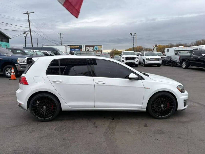 2017 Volkswagen Golf GTI