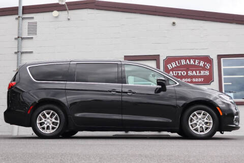 2023 Chrysler Pacifica Touring L