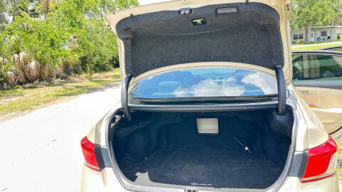 2011 Lexus ES 350