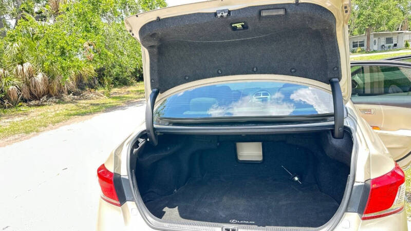 2011 Lexus ES 350