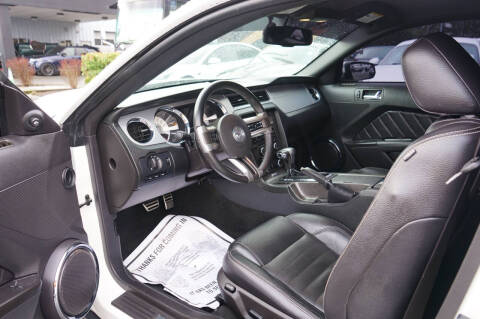 2012 Ford Mustang V6