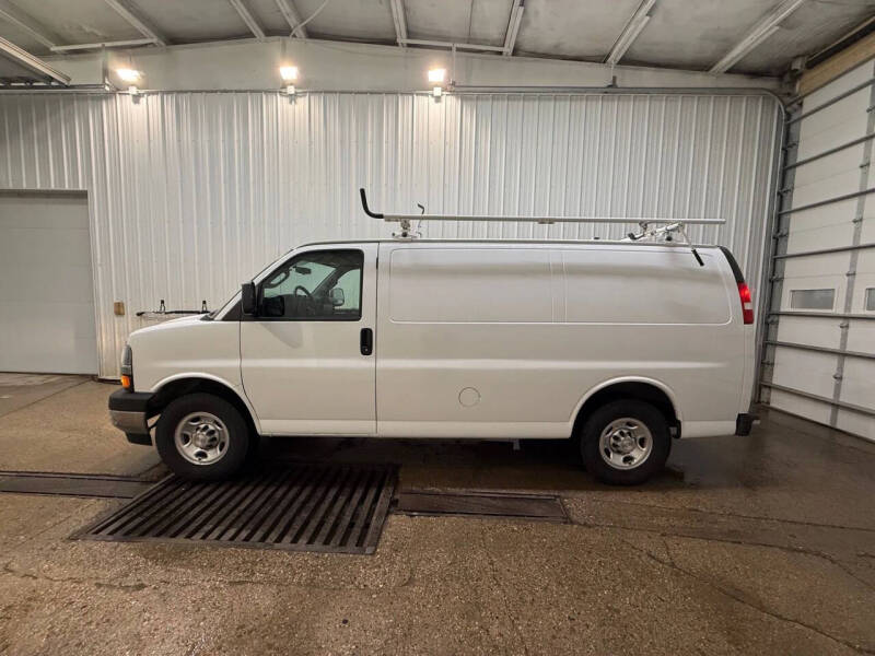 2017 Chevrolet Express 2500