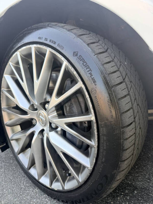 2016 Lexus IS 300