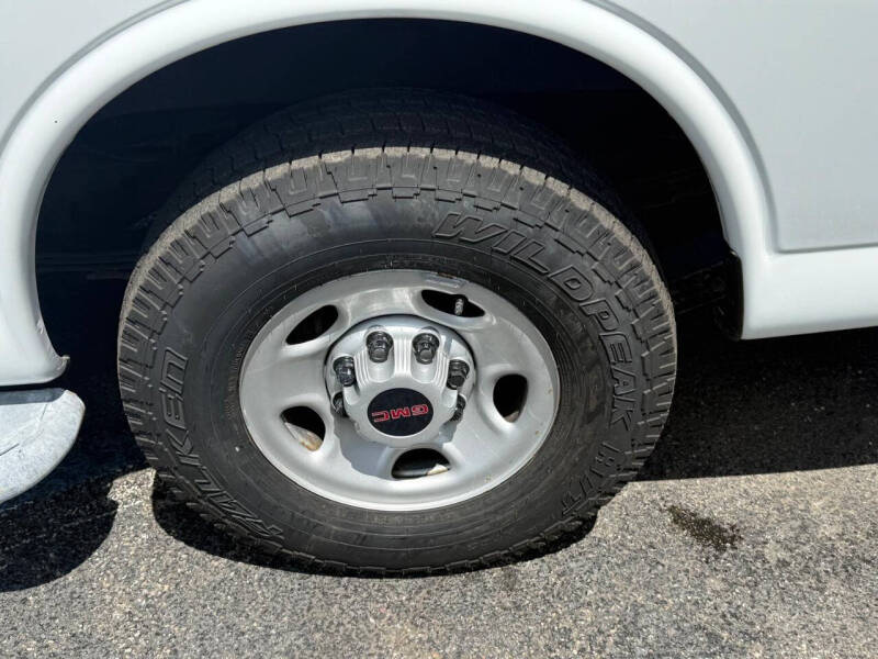 2019 GMC Savana 2500
