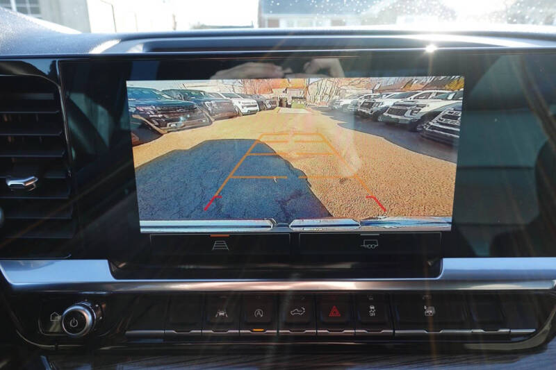 2024 GMC Sierra 1500 Elevation Standard