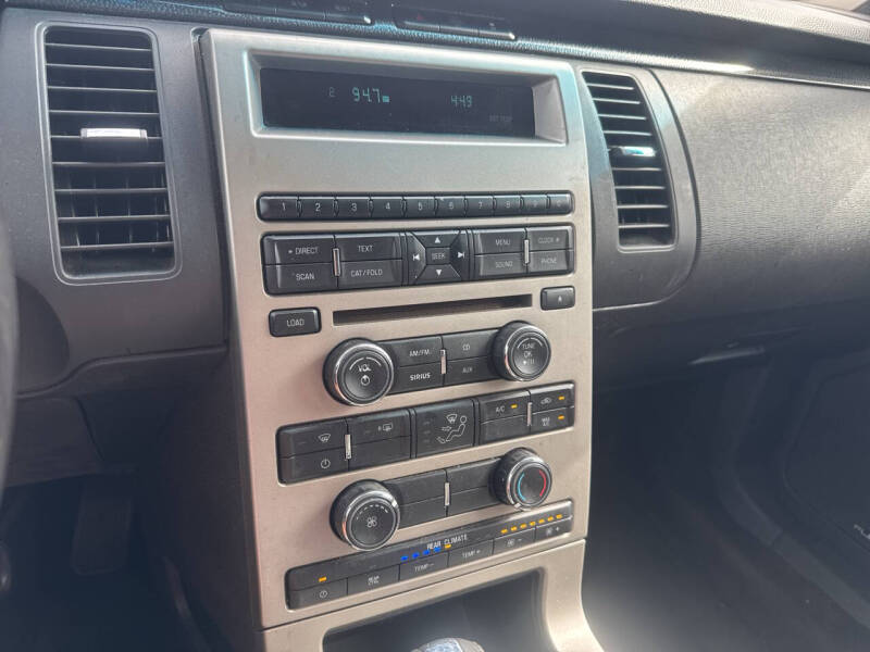 2010 Ford Flex SE