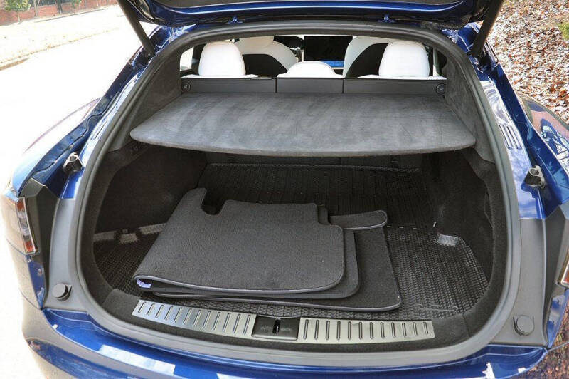 2022 Tesla Model S Plaid