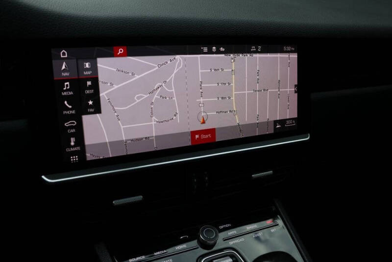 2020 Porsche Cayenne S Coupe