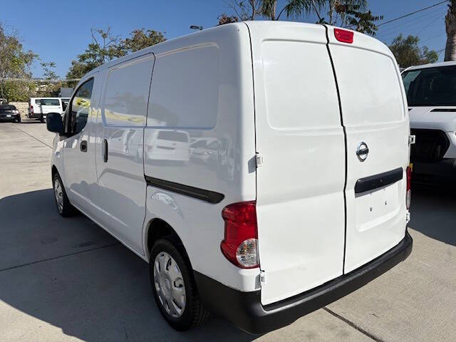 2019 Nissan NV200