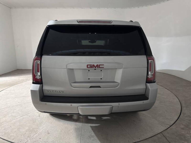 2017 GMC Yukon SLE