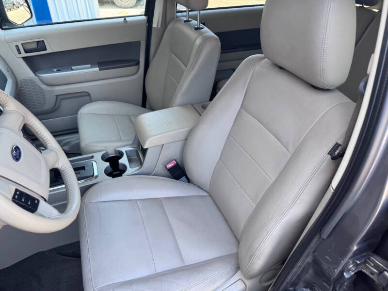 2009 Ford Escape XLT