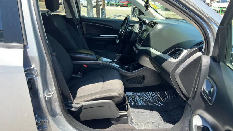 2020 Dodge Journey SE Value