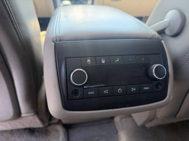 2010 GMC Acadia SLT-1