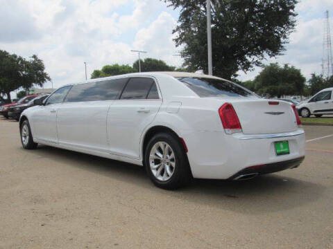 2015 Chrysler 300 Limited