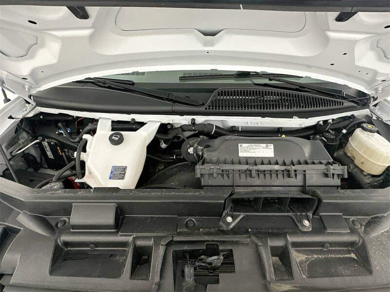 2024 Chevrolet Express 2500