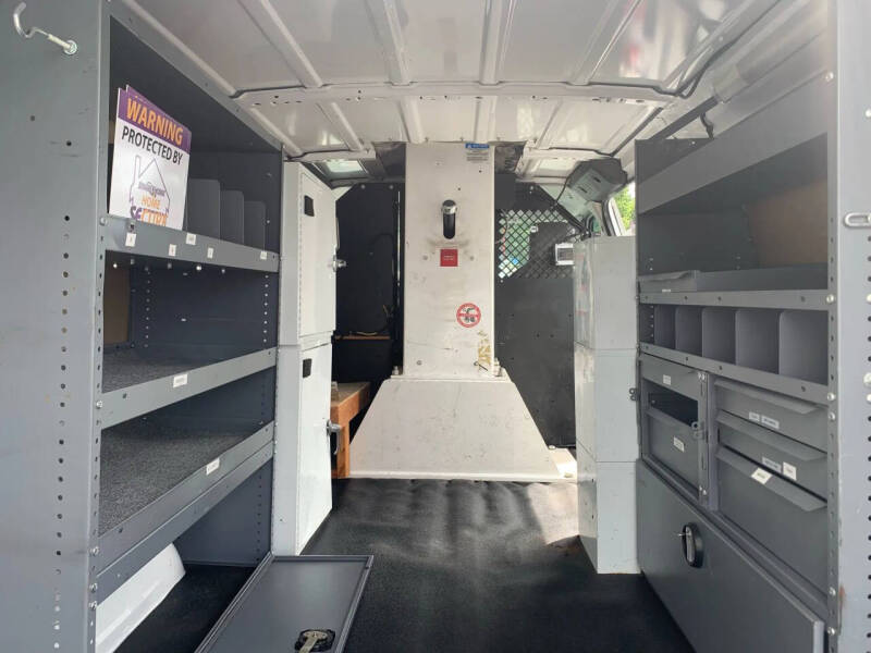 2012 Ford E-Series E-350 SD