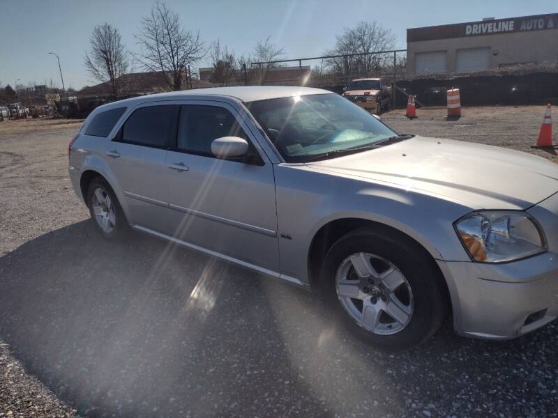 2007 Dodge Magnum for sale at Branch Avenue Auto Auction in Clinton MD