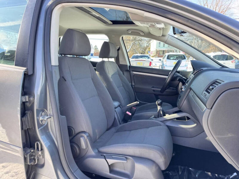 2008 Volkswagen Rabbit S