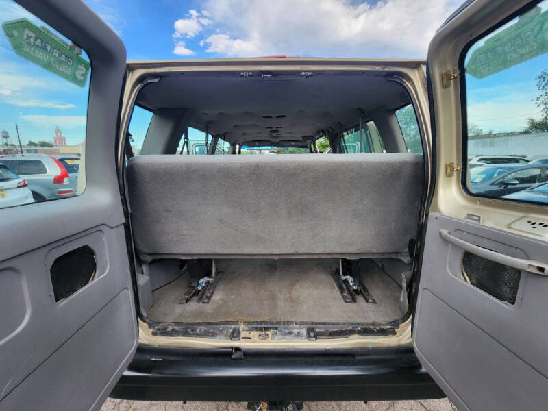 1999 Ford E-350